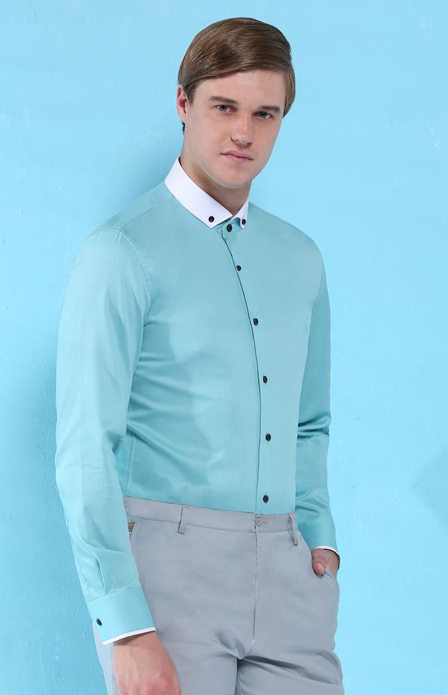 松石绿暗格纹纯棉免烫扣式领长袖衬衫